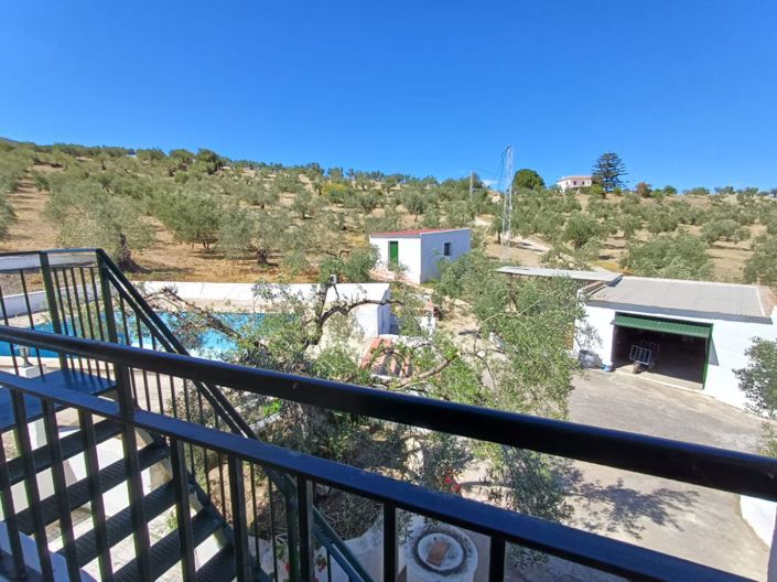 Image No.18-3 Bed Country House for sale