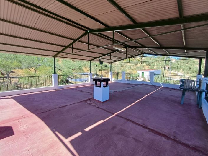 Image No.19-3 Bed Country House for sale