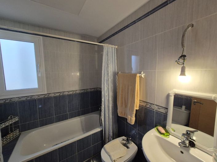 Image No.14-Maison de ville de 5 chambres à vendre à Guaro