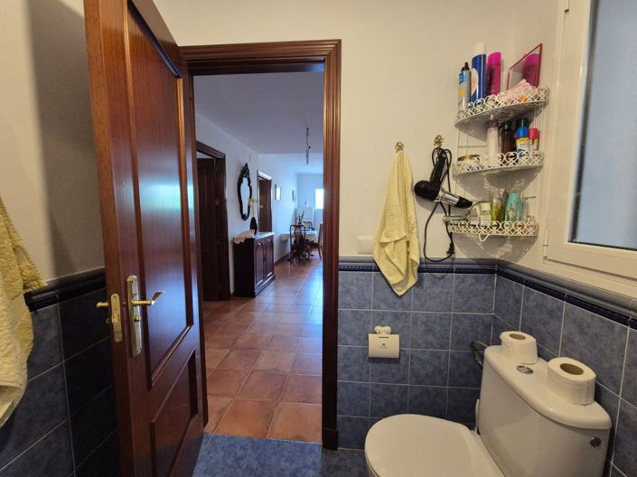 Image No.7-Maison de ville de 5 chambres à vendre à Guaro