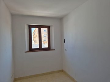 379980004original