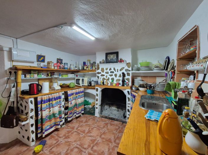 Image No.11-5 Bed Country House for sale