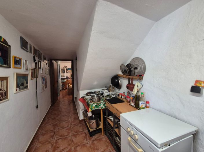 Image No.14-5 Bed Country House for sale