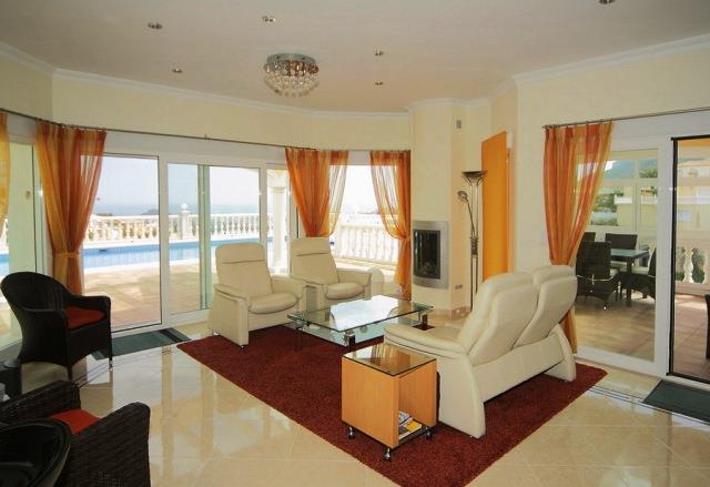 Image No.10-4 Bed Villa for sale