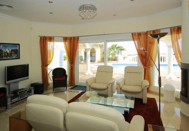 Image No.9-4 Bed Villa for sale