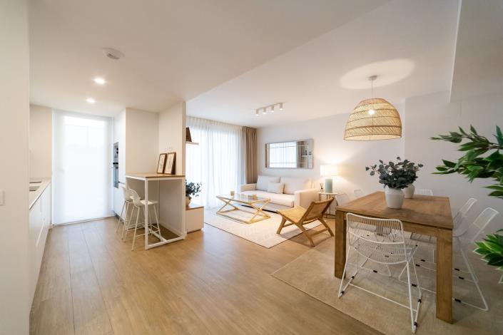 Image No.4-2 Bed Apartment for sale