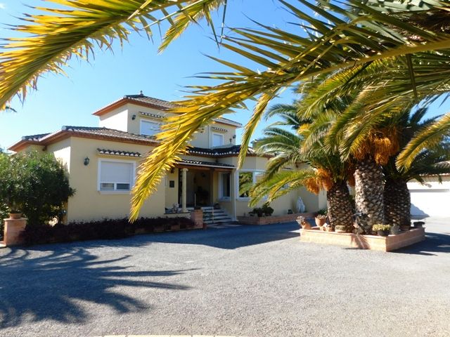 Image No.8-Villa de 4 chambres à vendre à Pedreguer