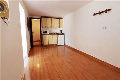 villa-for-sale-in-denia-aprtment-lounge-2