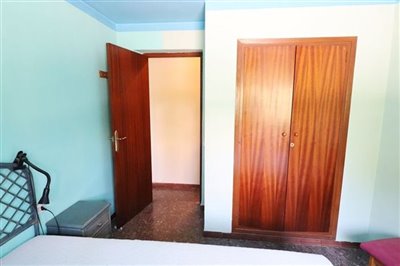 villa-for-sale-in-la-xara-master-bedroom