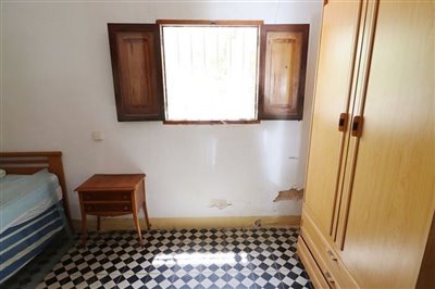 villa-for-sale-in-la-xara-spare-bedroom