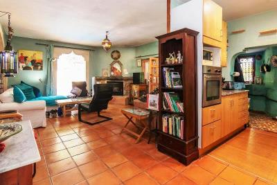 villa-for-sale-in-javea-living-room