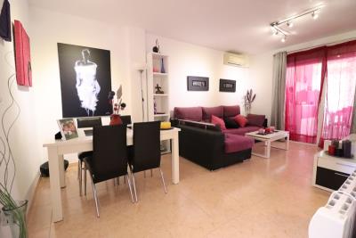 apartment-for-sale-in-denia-dining-area
