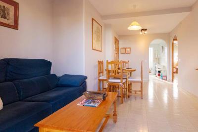 apartment-for-sale-in-denia-living-room