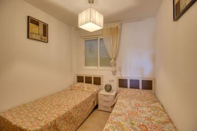 apartment-for-sale-in-denia-bedroom