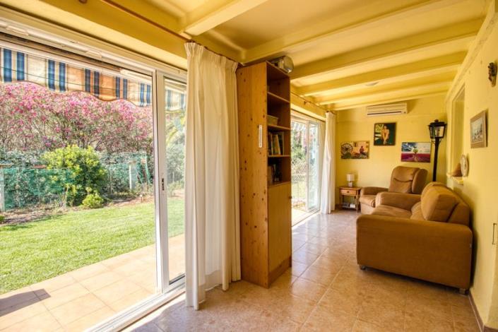 Image No.12-2 Bed Bungalow for sale