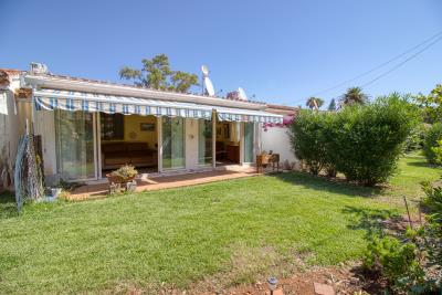 villa-for-sale-in-denia-back-terrace