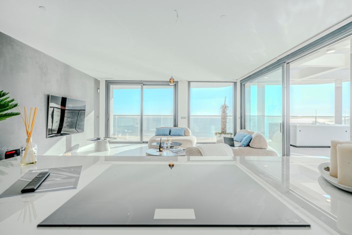 Image No.23-3 Bed Apartment for sale