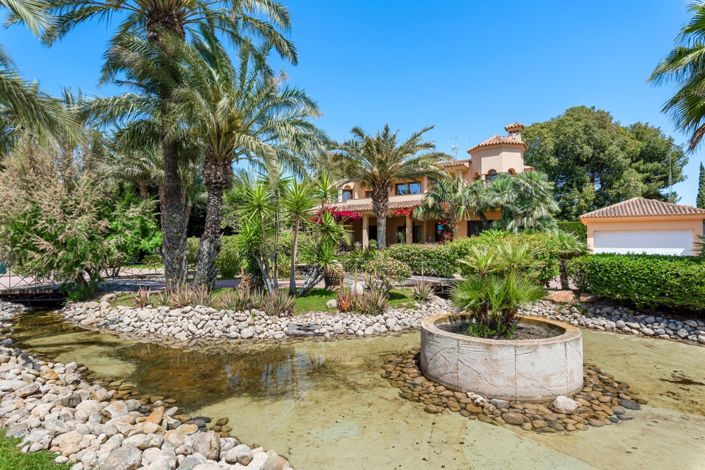 Image No.20-5 Bed Villa for sale