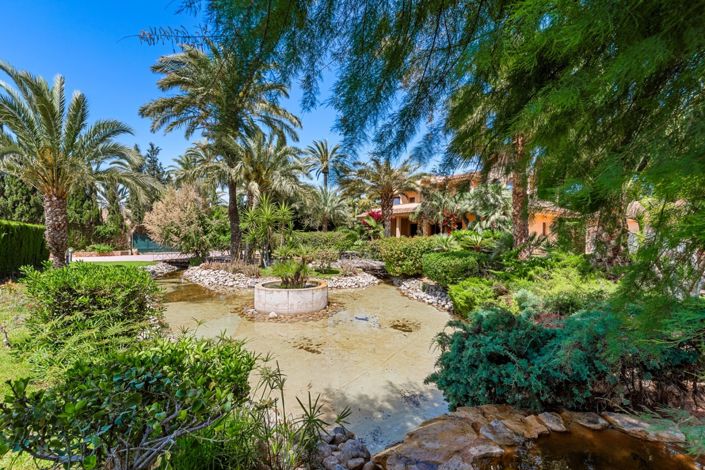 Image No.21-5 Bed Villa for sale