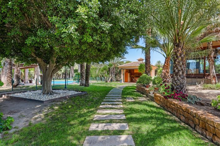 Image No.43-5 Bed Villa for sale