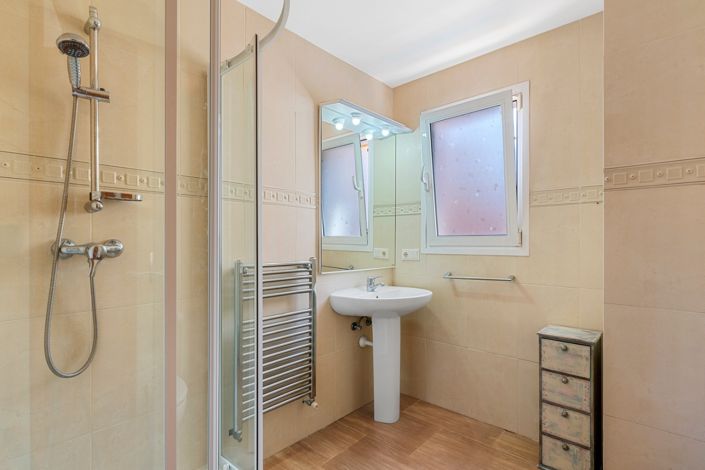 Image No.23-5 Bed Villa for sale