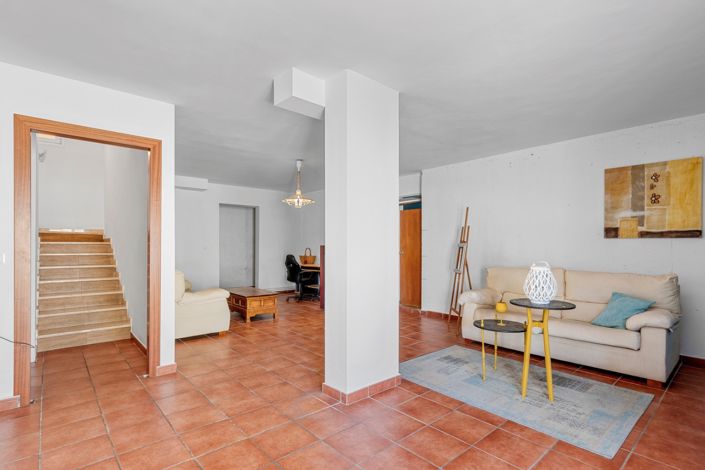 Image No.26-5 Bed Villa for sale