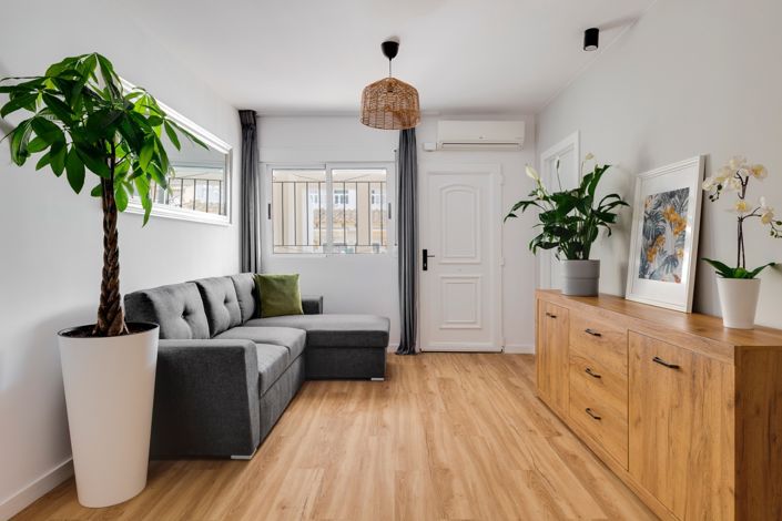 Image No.3-3 Bed Townhouse for sale