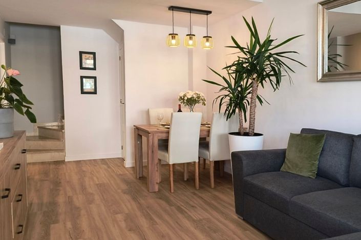 Image No.4-3 Bed Townhouse for sale