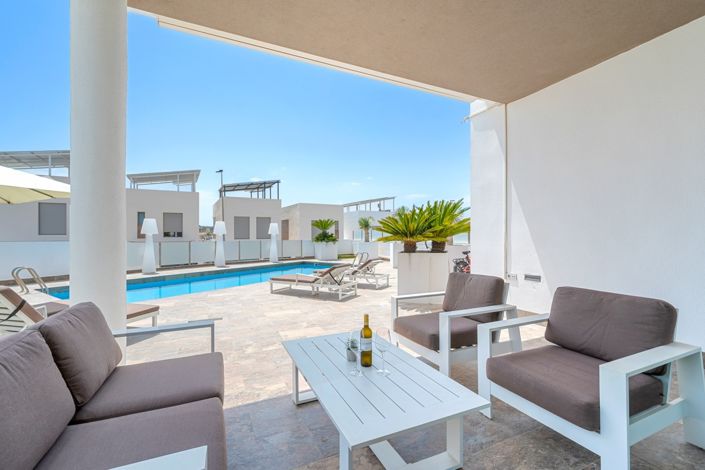 Image No.21-3 Bed Villa for sale