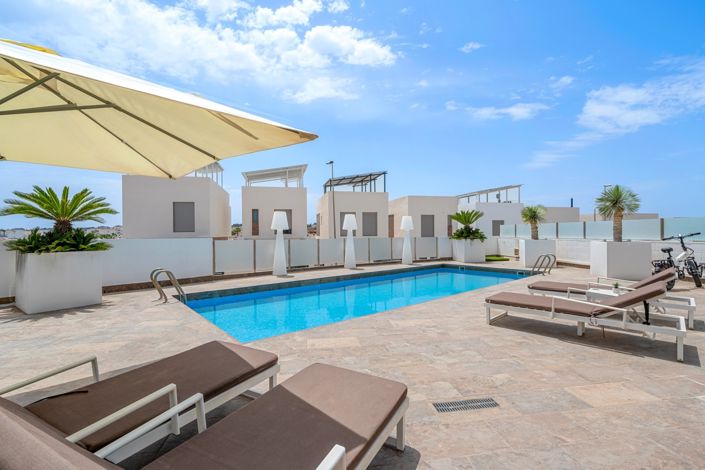 Image No.43-3 Bed Villa for sale