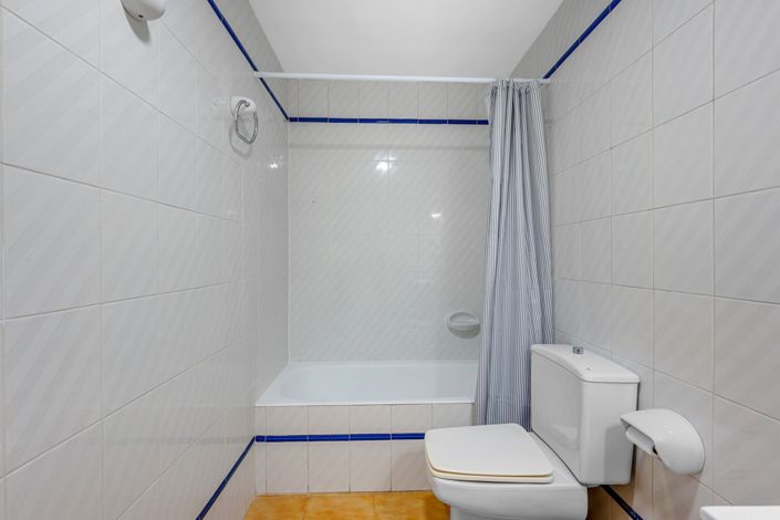 Image No.14-1 Bed Apartment for sale