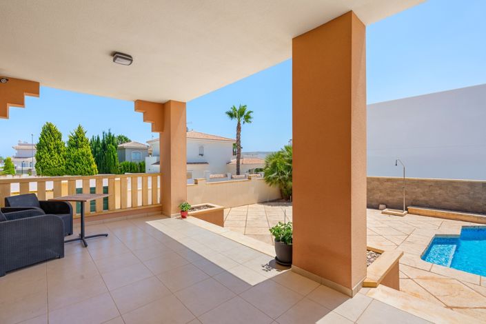 Image No.34-4 Bed Villa for sale