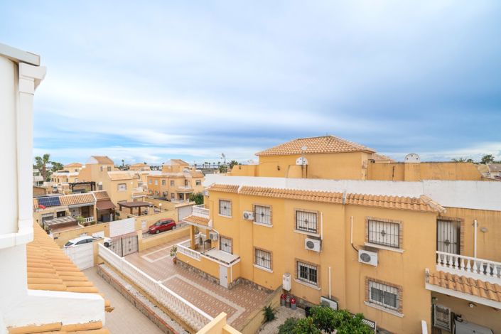 Image No.26-3 Bed Quad for sale