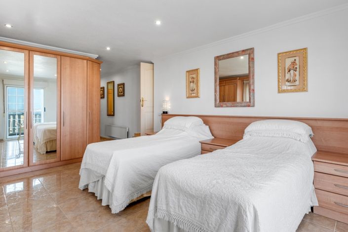 Image No.39-7 Bed Villa for sale