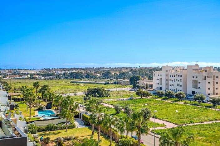Image No.40-3 Bed Penthouse for sale