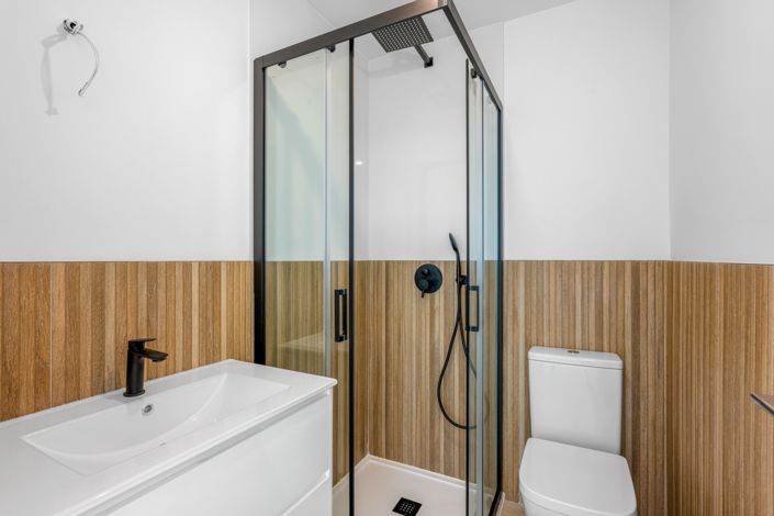 Image No.11-2 Bed Apartment for sale