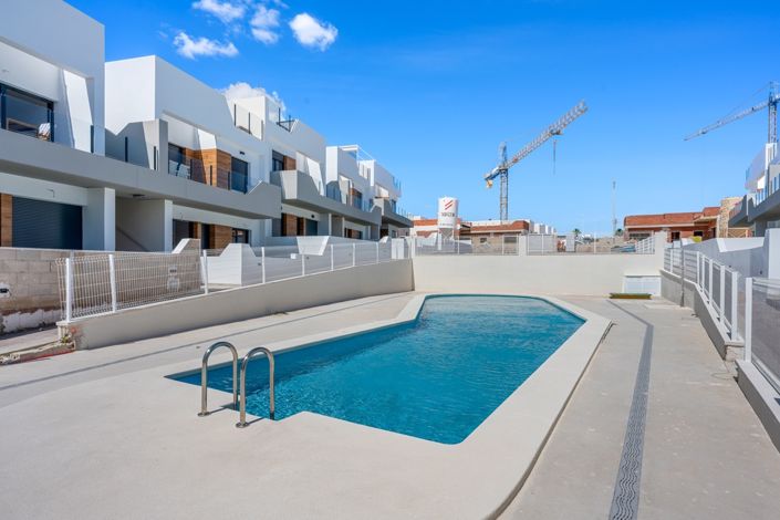 Image No.22-2 Bed Apartment for sale