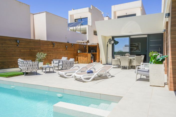 Image No.34-4 Bed Villa for sale