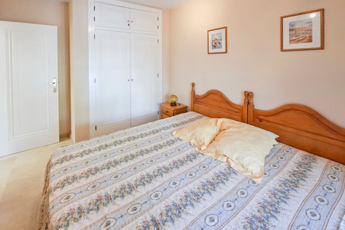 Image No.7-2 Bed Townhouse for sale