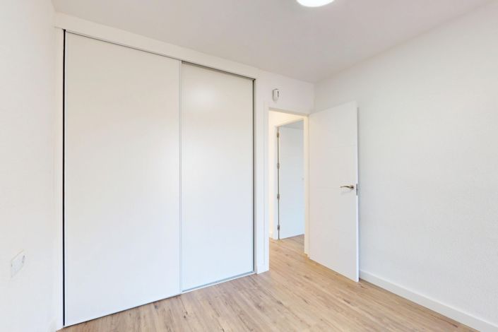 Image No.18-2 Bed Bungalow for sale