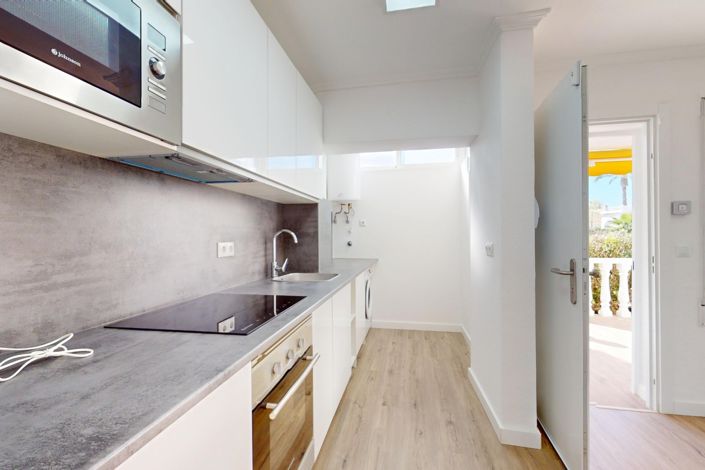 Image No.6-2 Bed Bungalow for sale