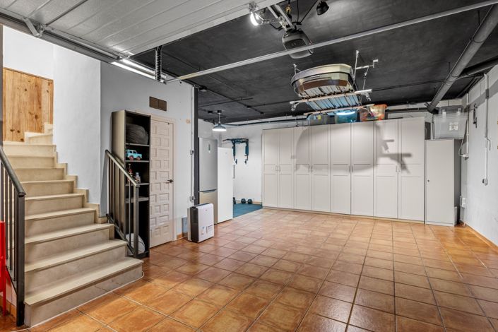 Image No.40-4 Bed Townhouse for sale