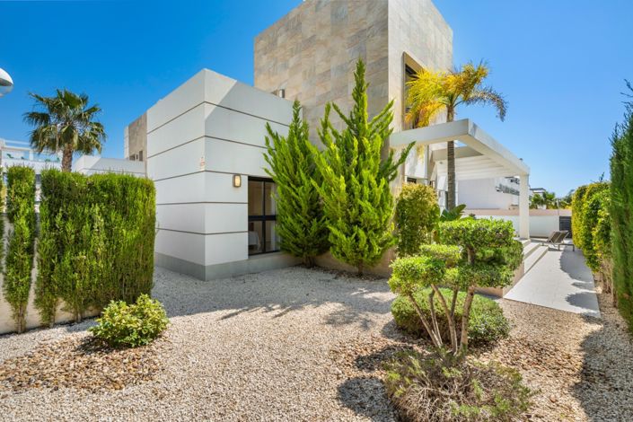 Image No.32-3 Bed Villa for sale