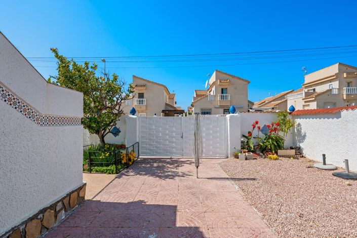 Image No.35-3 Bed Villa for sale