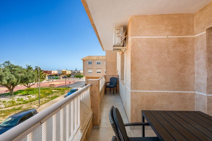 Image No.25-3 Bed Apartment for sale