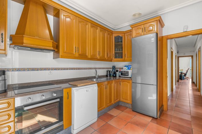 Image No.10-3 Bed Bungalow for sale