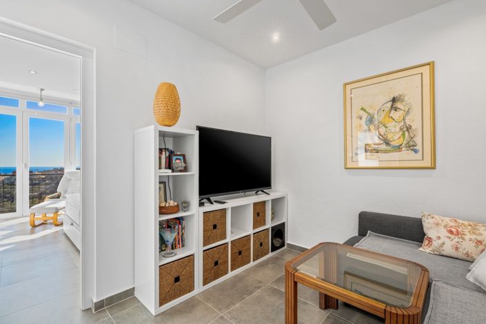 Image No.21-2 Bed Apartment for sale