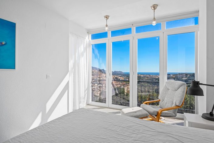 Image No.24-2 Bed Apartment for sale