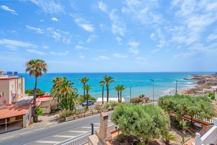 Image No.30-4 Bed Villa for sale