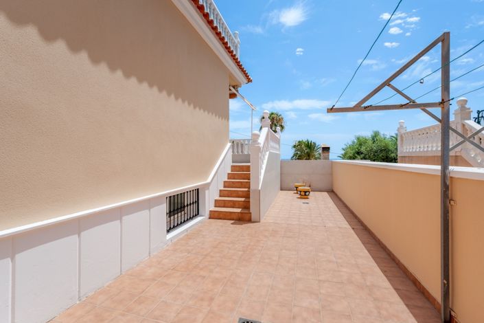 Image No.36-4 Bed Villa for sale